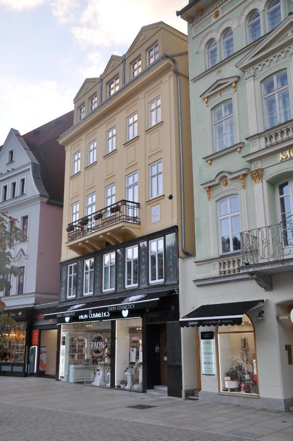 Apartment No. 40 Stará louka 20 Karlovy Vary Kültér fotó